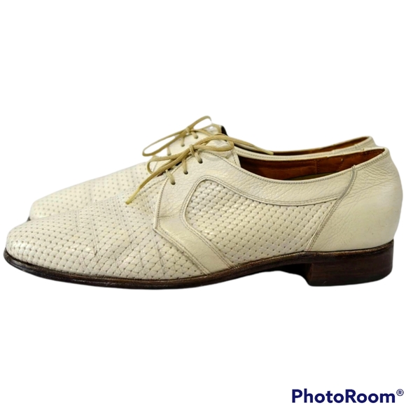 Spectacular DACK's Made in Canada White Perforated Leather Lace Up Derby 10.5 F - Picture 5 of 12